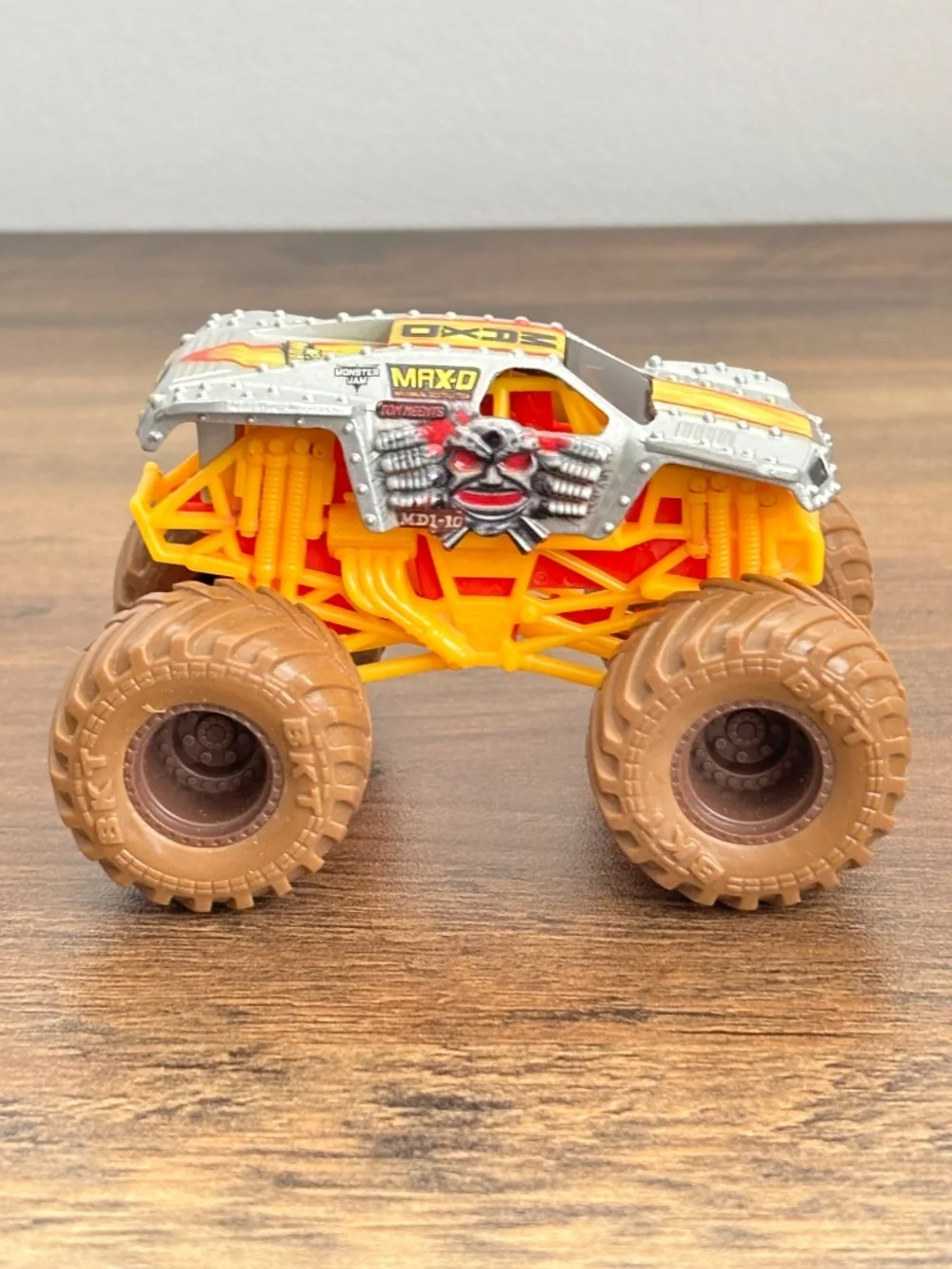 Monster Jam 1:64 Max D Mystery Mudders Yellow Orange Monster Truck Die Cast 2023